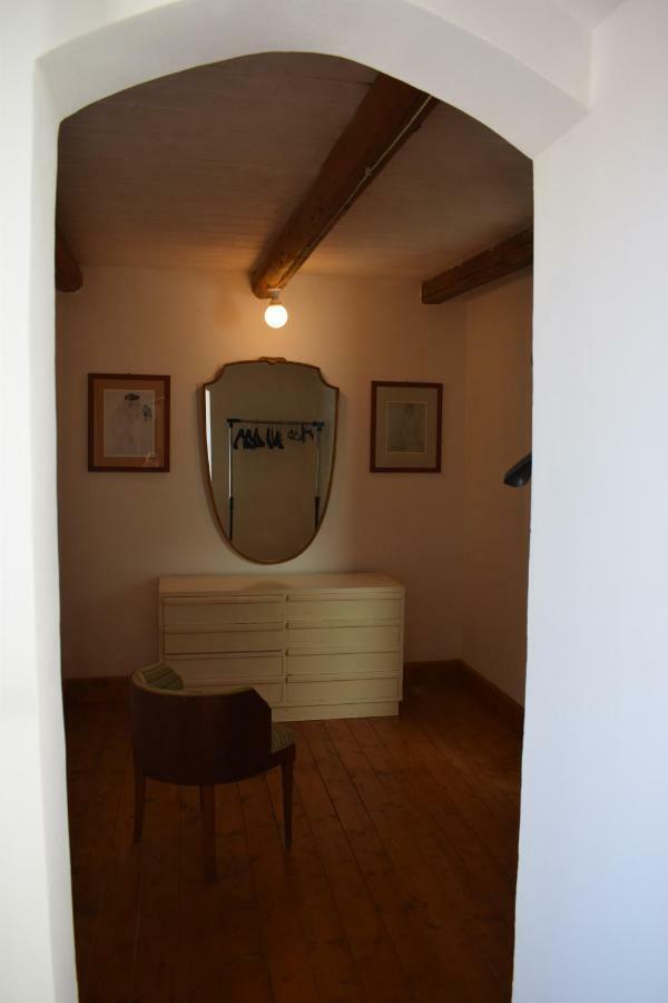 Отель Loft 'Le Vie Del Centro' Марсала Экстерьер фото